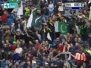 Descargar video: Waqar Younis;7 wickets against England- His,best bowling-figures