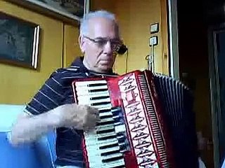 ΚΑΘΕ ΠΡΩΪ ΠΟΥ ΞΑΝΑΡΧΙΖΕΙ Μ. ΘΕΟΔΩΡΑΚΗΣ 1925