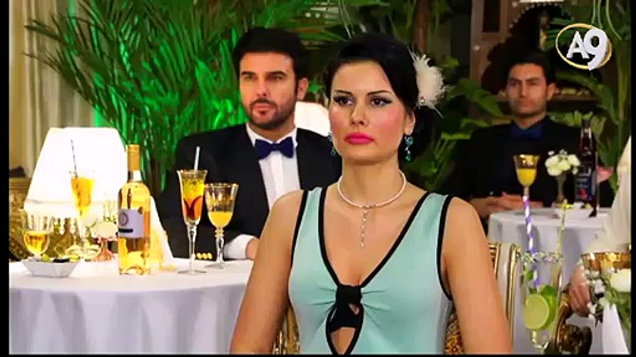 Mustafa Ceceli çok nurlu, sevgiden bahsetmesi çok güzel