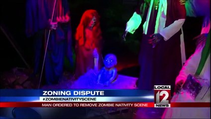 Il construit une crèche géante avec des Zombies devant chez lui