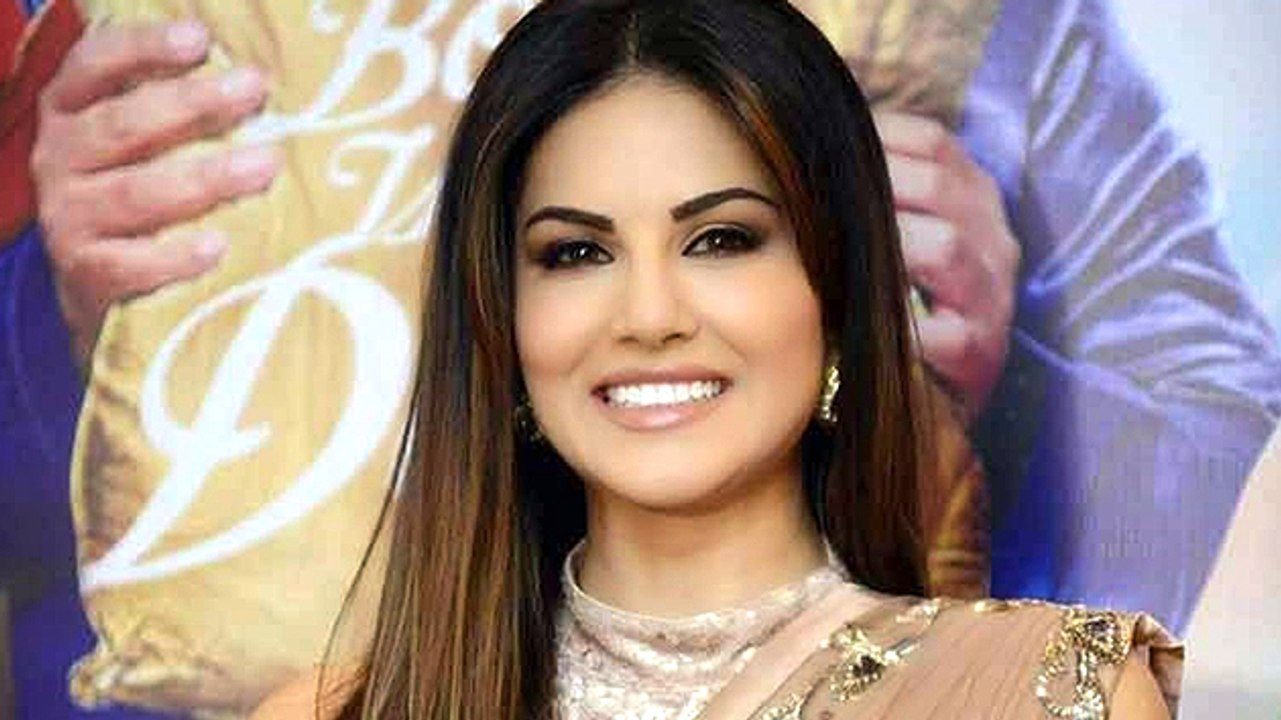 Sunny Leone To Promote Mastizaade On Bigg Boss 9