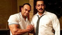 Salman Khan Poses With SULTAN'S Wrestling Trainer