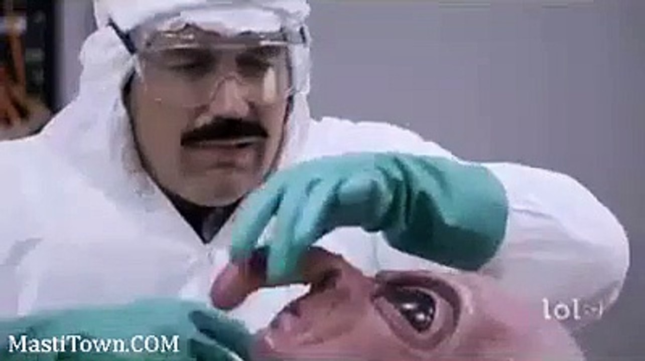 Funny Doctor Doing Alian Operation Confuse about private part