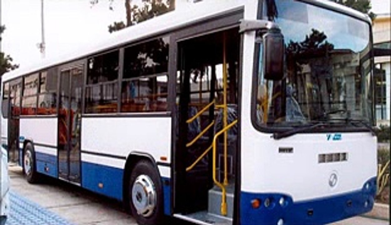 sketch kabyle - problème de transport " مشكلة النقل"