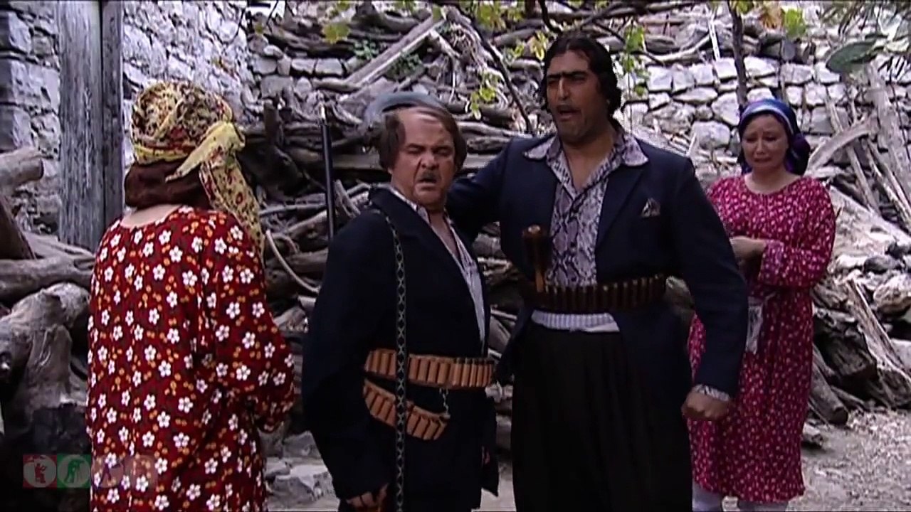 مسلسل ضيعة ضايعة - الجزء الأول ـ الحلقة 9  HD ...