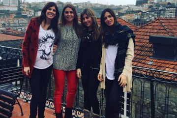 Sara Carbonero, anfitriona con sus amigas en Oporto