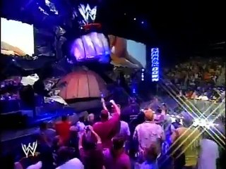 WWE Stacy Keibler Vs Christy Hemme sho