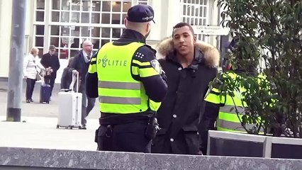 POP SCARE PRANK WTF !? (Daily Videos)