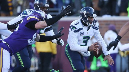 Why did Russell Wilson struggle vs. Vikings?