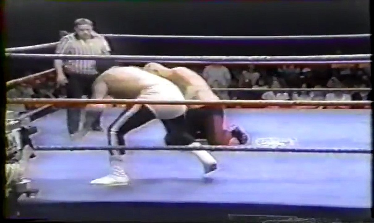 Baron Von Raschke vs Julio Rodriguez