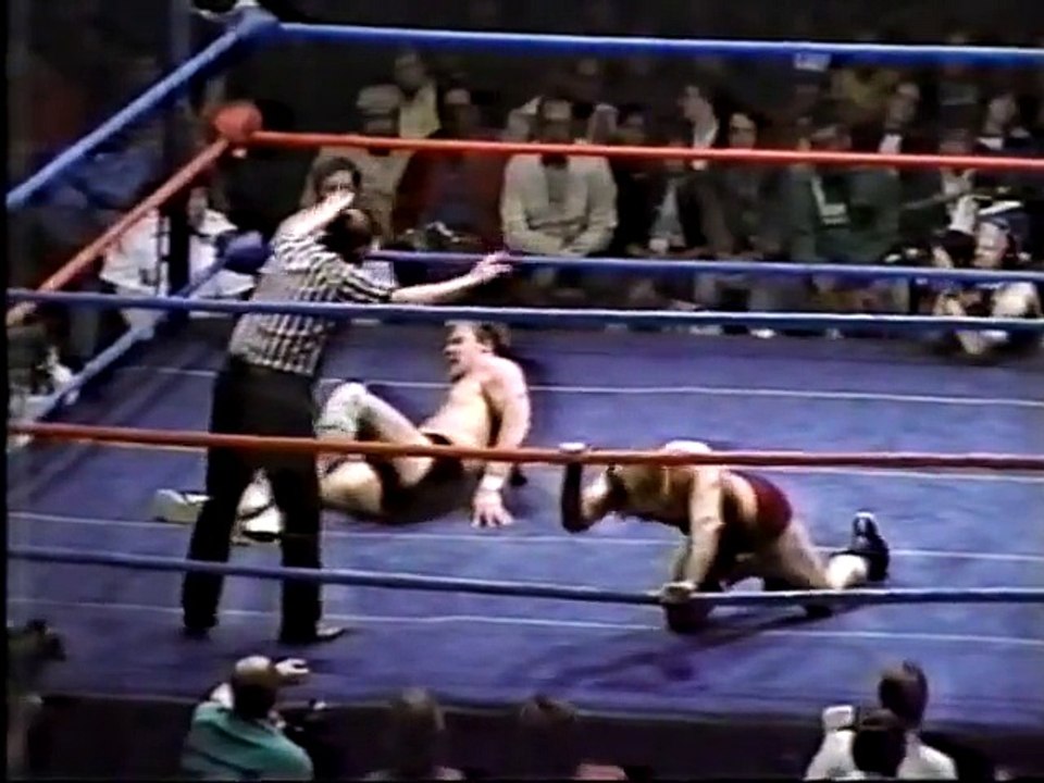 Larry Zbyszko vs Curt Hennig
