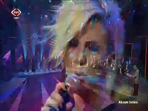 Ayşe Ekiz & Vazgeç Gönlüm Sen Bu Aşktan