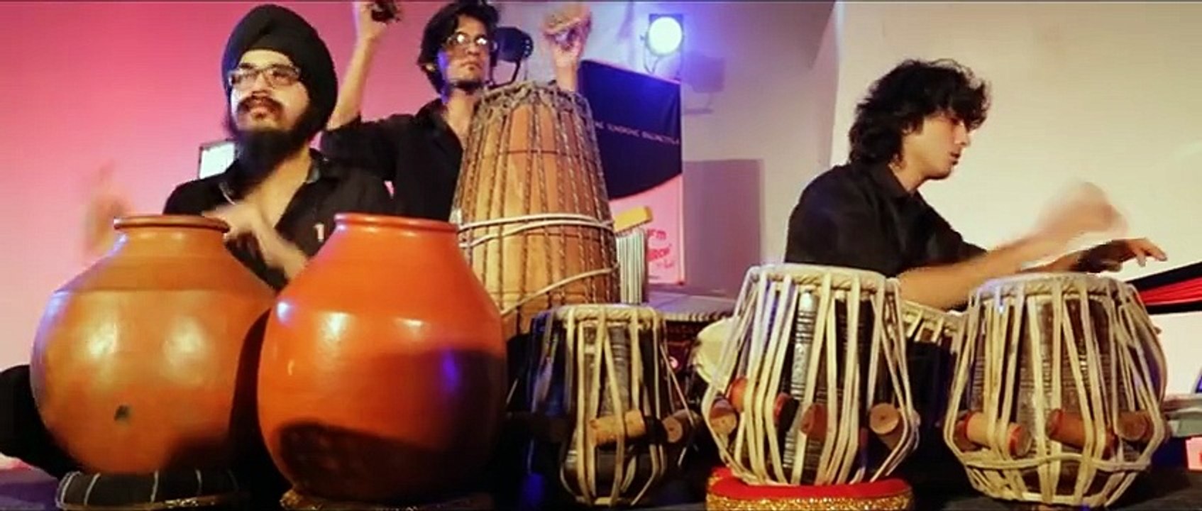 Narumugaiye _ A.R.Rahman _ Mirchi Unplugged