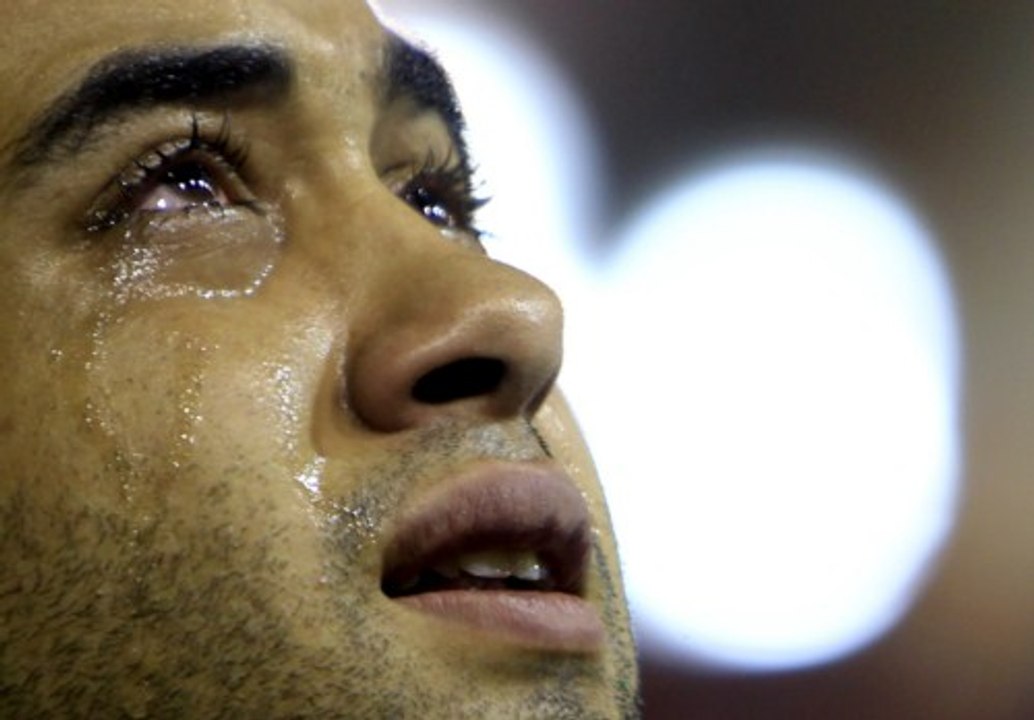 A heart touching Islamic Nasheed by A Bangladeshi young Hafiz