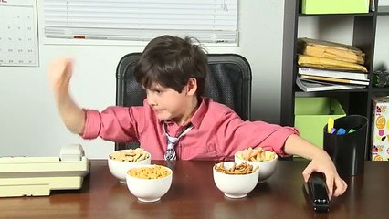 Kid's Favorite Singer is RICK ASTLEY (FULL HD)