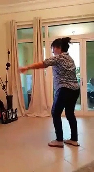 Sexy Girl dancing Ethiopian dance