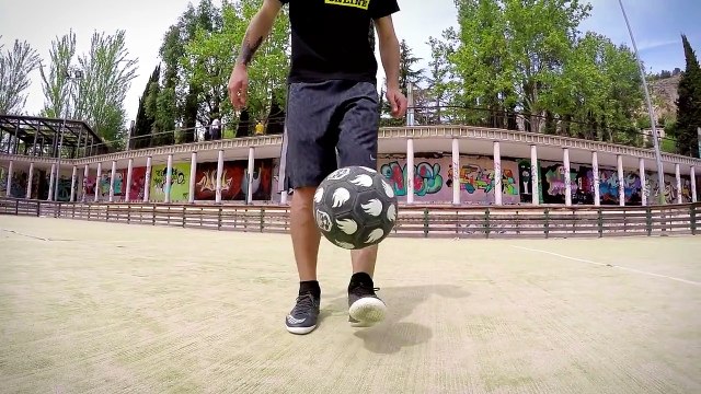 X Over - Football Freestyle Skills, Videos, Jugadas y Trucos de Futbol sala