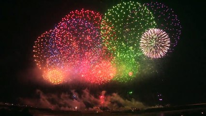 2012 Fireworks the most beautiful in the japan.