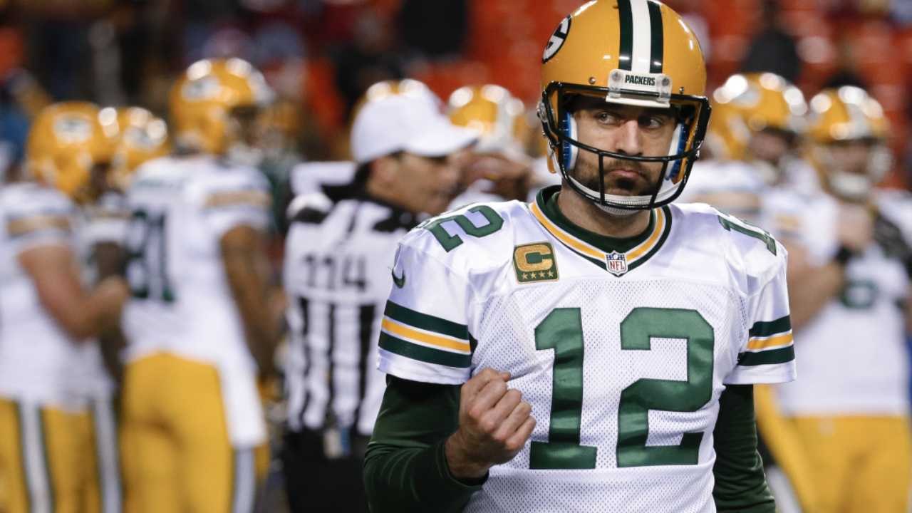 AP: Packers, Seahawks Advance