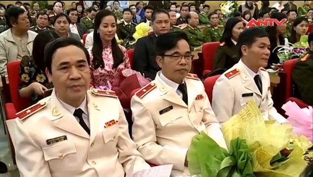 Công bố quyết định của Chủ tịch nước thăng quân hàm cấp Tướng Công an nhân dân