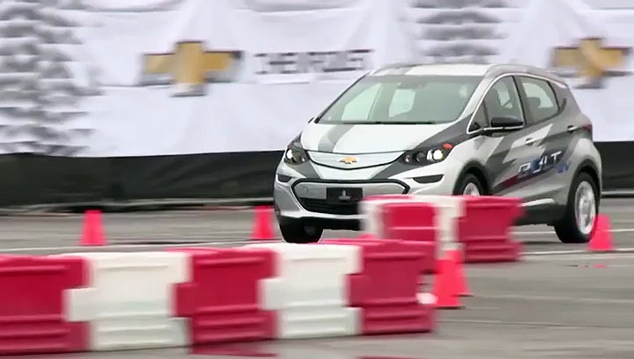 2017 CHEVROLET BOLT EV FIRST IMPRESSIONS.