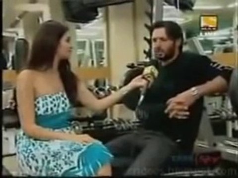 Vulgar Interview of Indian Anchor With Shahid Afridi