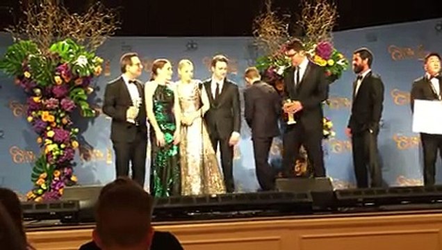 'Mr. Robot' cast Rami Malek & Christian Slater backstage after winning Golden Globe