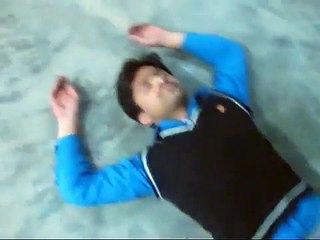 Funny clip 2012 in PAKISTAN Electric shock funny