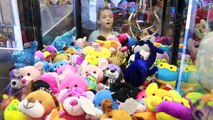 Kids Crane Claw Machine Find Toys Treasures Toy Fail Surprise Toys Video All Toy Collector