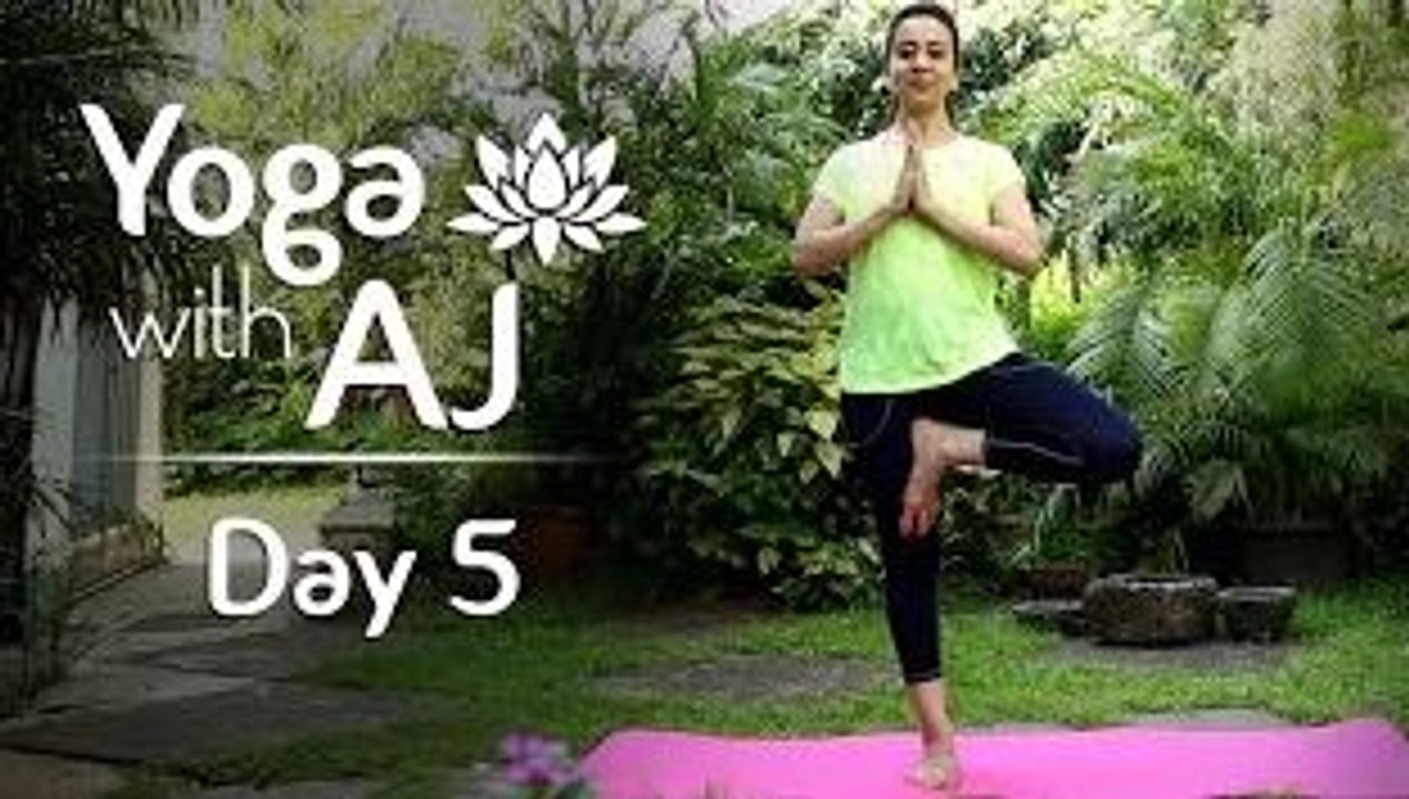 Yoga For Balance And Strength | Day 5 | Yoga For Beginners - Yoga With AJ