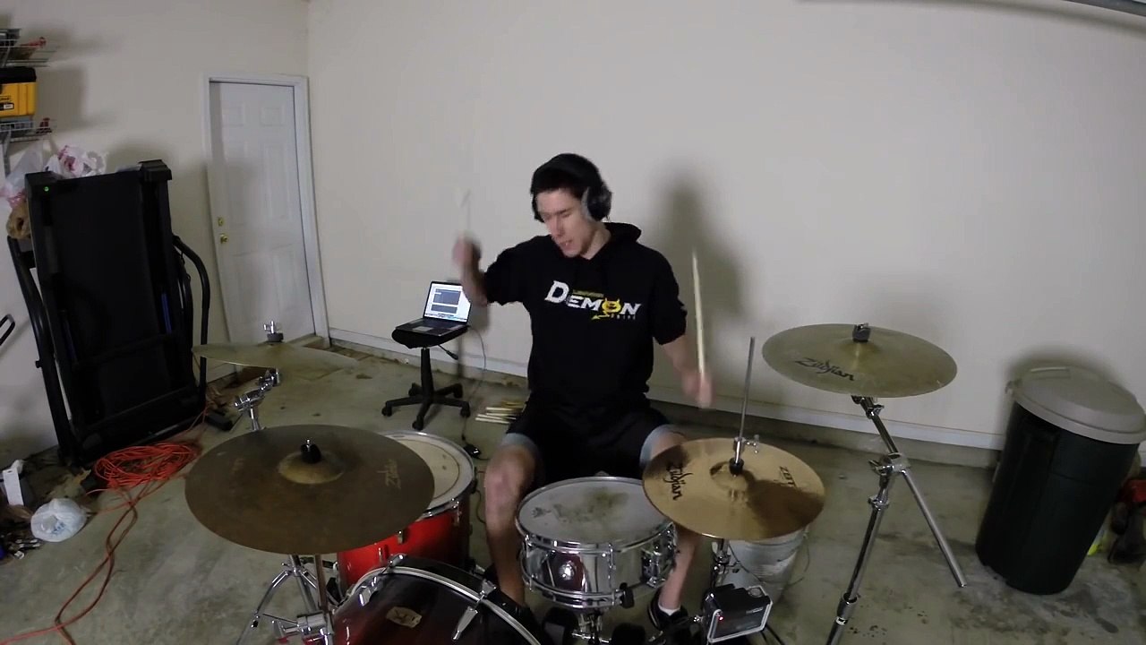 Burn - Drum Cover with Fire Sticks - Ellie Goulding - Drumming With Fire (Brit Awards 2014 song)_ By Toba.tv