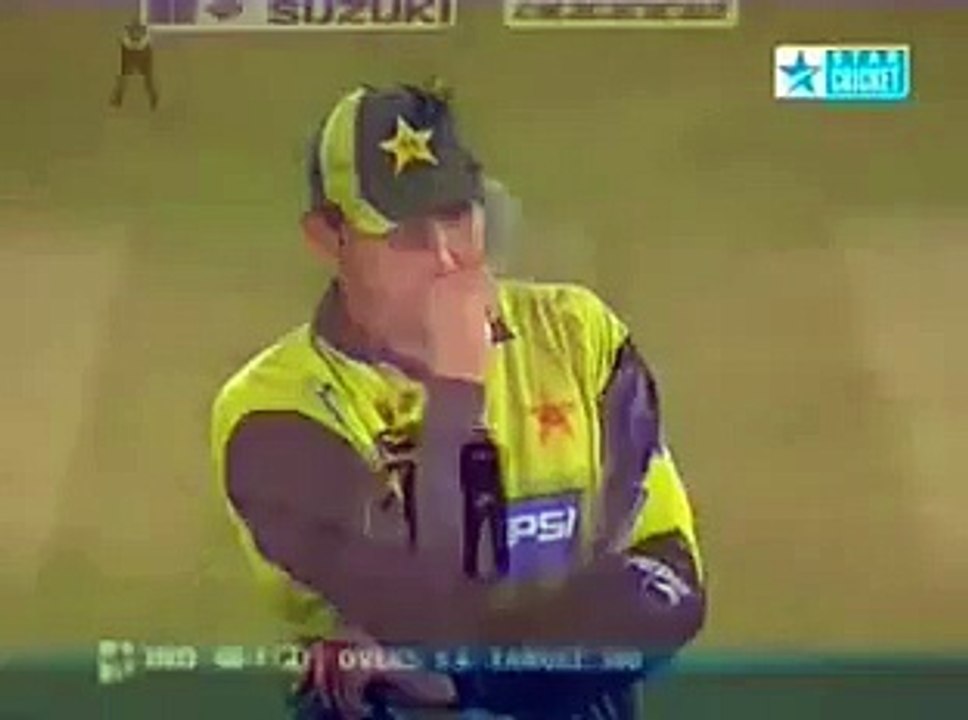 Funniest clip of pakistani cricket team