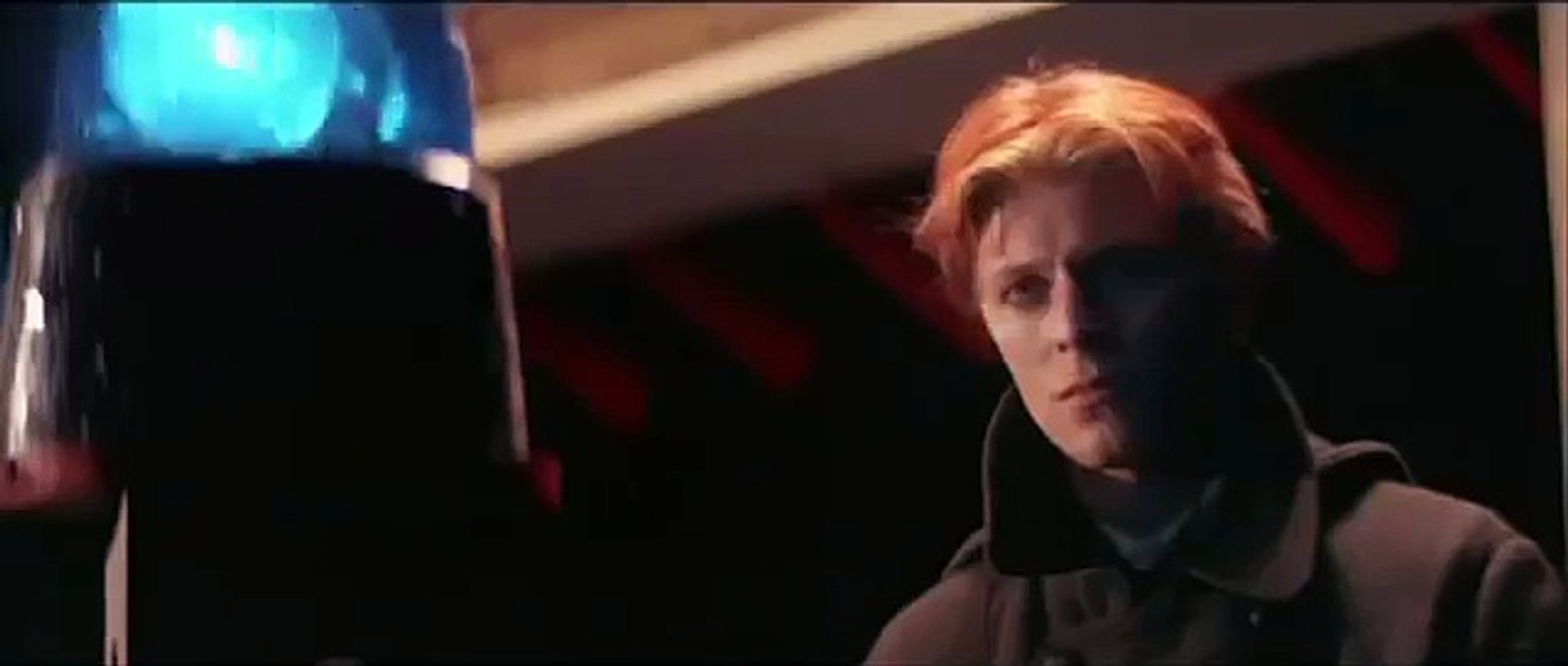 The Man Who Fell To Earth (1976) - Official Trailer [VO-HD]