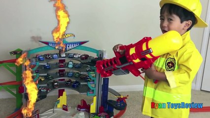 BIGGEST HOT WHEELS ULTIMATE GARAGE PLAYSET Shark Attack Disney Cars Toys McQueen kids Toys