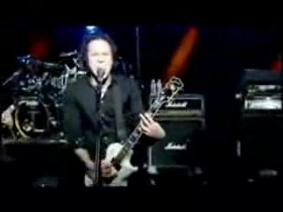 Pull harder on the strings of your martyr live