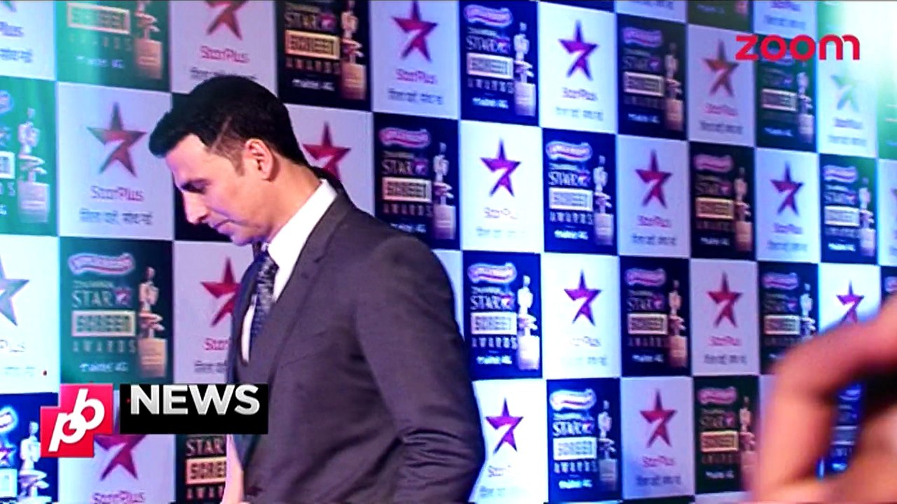 Bollywood stars attend an award ceremony - Bollywood News