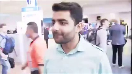 How a Fan Did Allow Shahid Afridi and Ahmed Shahzad to Pay Money in Mcdonald