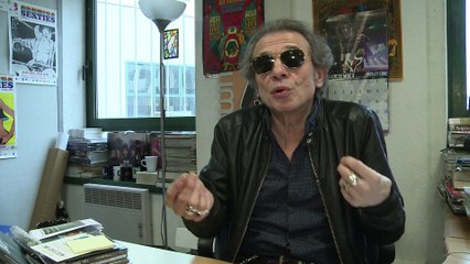 David Bowie a "séduit toute la planète" (P. Manoeuvre)