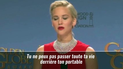 Golden Globes : Jenni­fer Lawrence recadre un journaliste