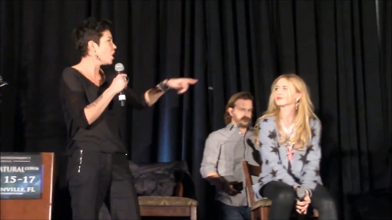 JaxCon Kim Rhodes and Kathryn Newton  2016 FULL PANEL Supernatural