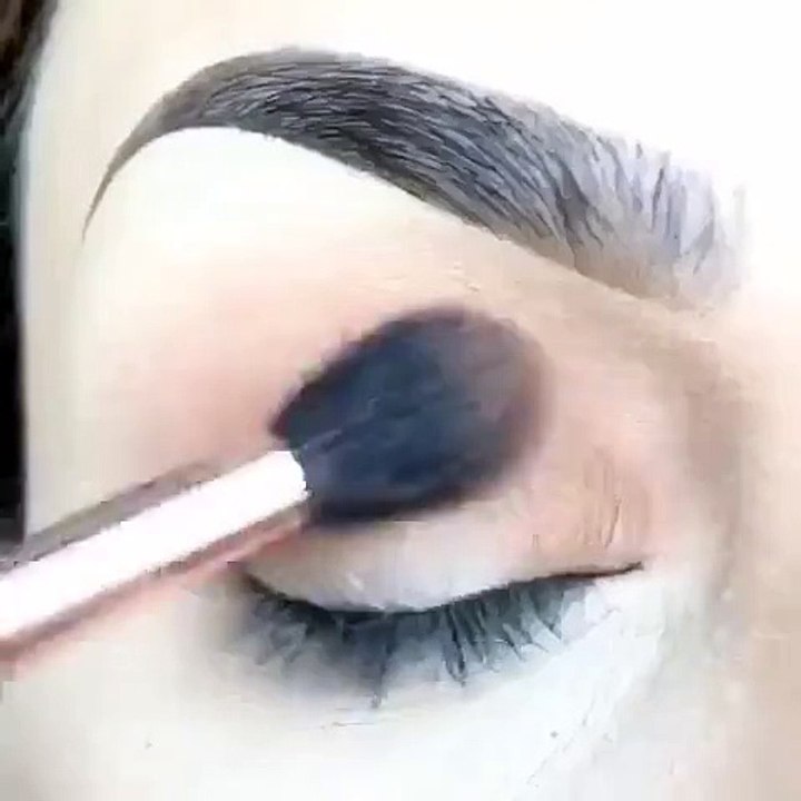 Easy eye Makeup