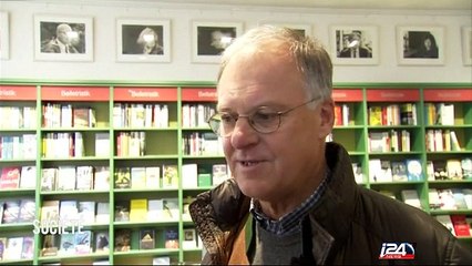 Pour ou contre le retour de "Mein Kampf" dans les librairies?