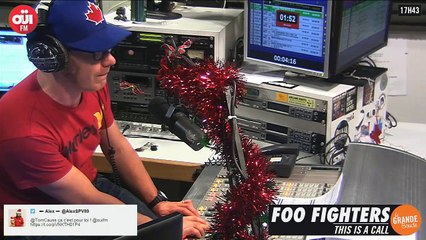 OUI FM en direct vidéo /// La radio s'écoute aussi avec les yeux (AUTO-RECORD) (2015-12-10 17:43:08 - 2015-12-11 03:47:45)