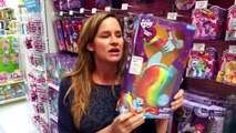Toy Shopping at ToysRus - MLP Barbie Advent Calendars TMNT Minecraft Hunting Toys by DCTC