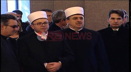 Download Video: Homazhe në nder të Imzot Rrok Mirditës, Nishani: Përulemi para këtij prelati- Ora News