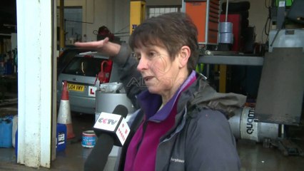 Britani, stuhia shkakton panik tek banorët