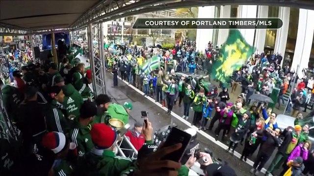 Portland Timbers parade MLS Cup trophy