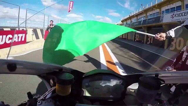 In sella alla Ducati Panigale 959 a Valencia