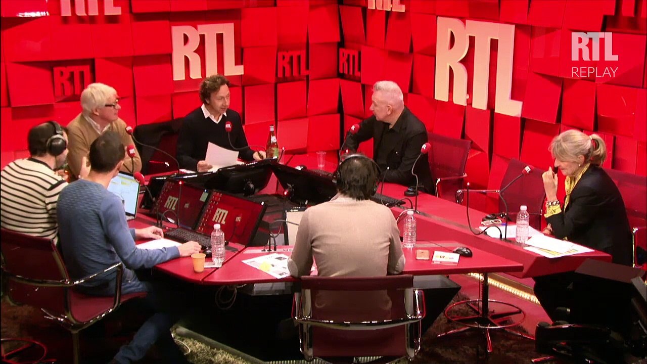 A la bonne heure - Stéphane Bern et Jean Paul Gaultier - Mercredi 9 Décembre 2015 - partie 1