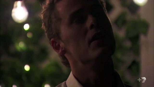 6350 - Matt & Maddy kiss - Season finale 2015